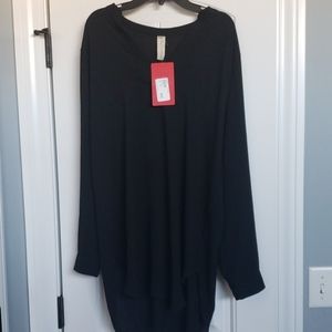 Allison Joy black long sleeved blouse/tunic